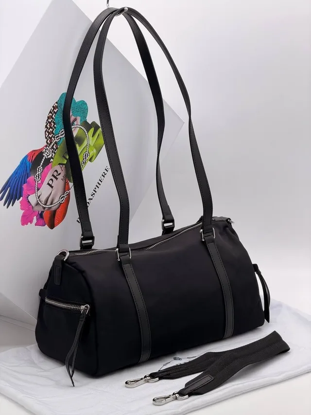 Сумка Prada