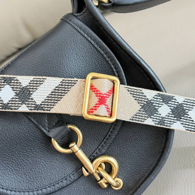 Сумка Burberry