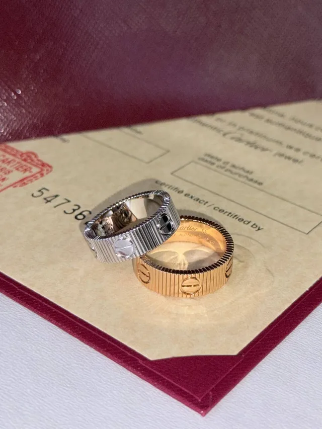 Кольцо Étincelle de Cartier