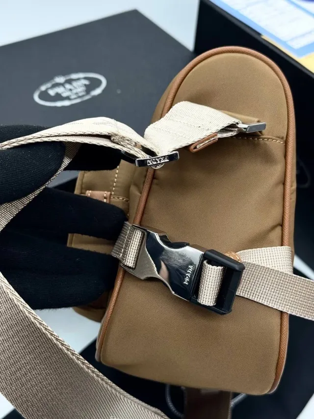 Сумка Prada