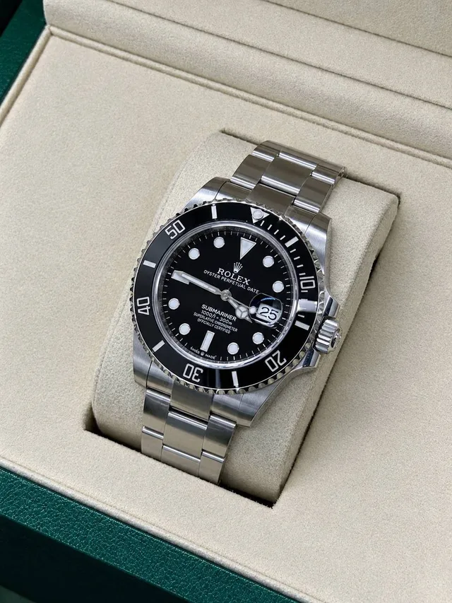 Часы Rolex SUBMARINER