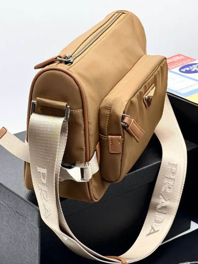 Сумка Prada