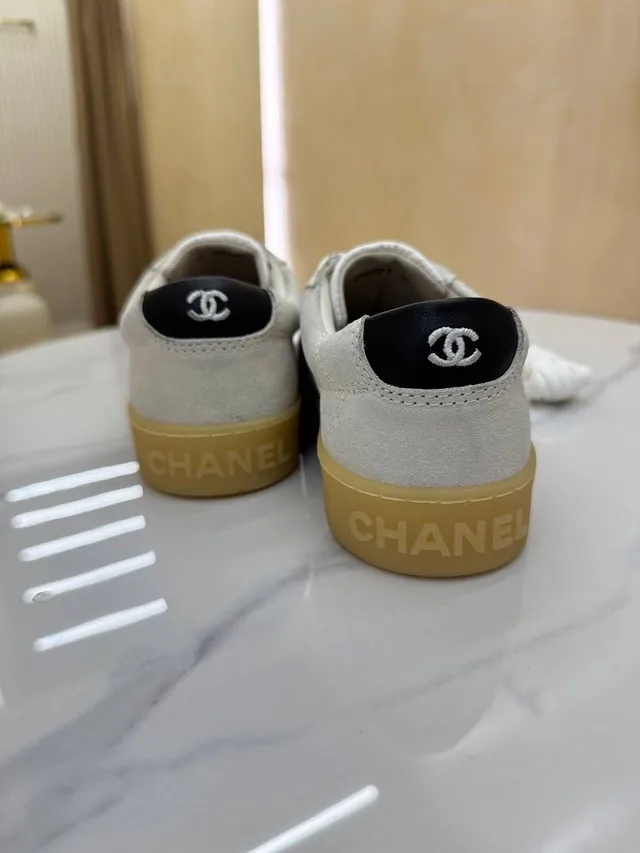 Кроссовки Chanel