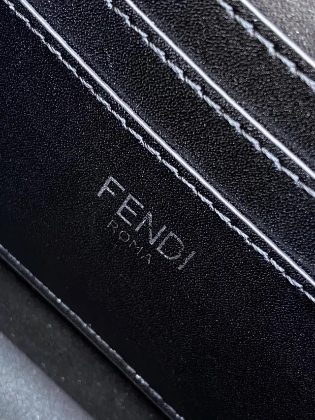 Сумка Fendi