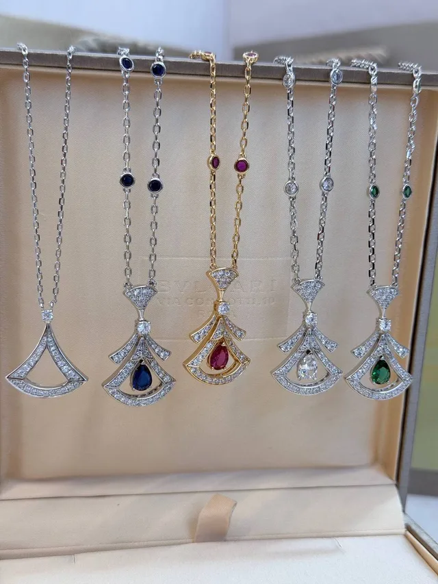 Ожерелье Bvlgari