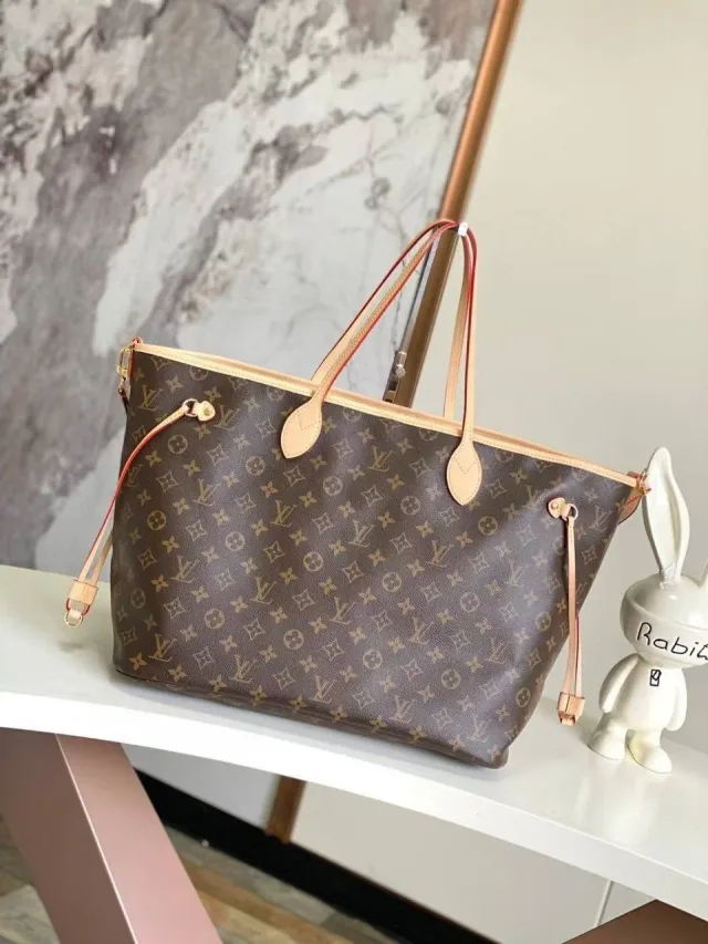 Сумка Louis Vuitton