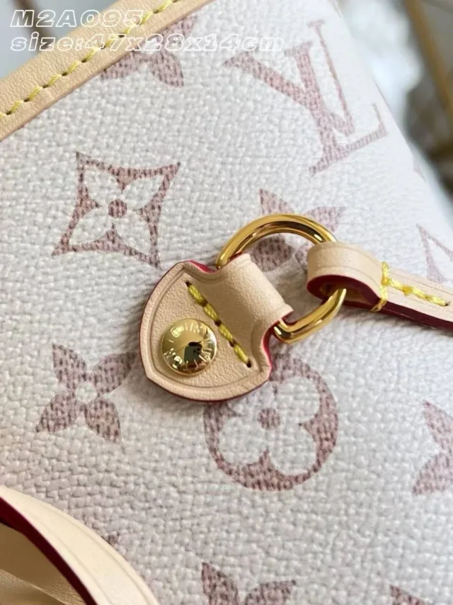 Сумка Louis Vuitton