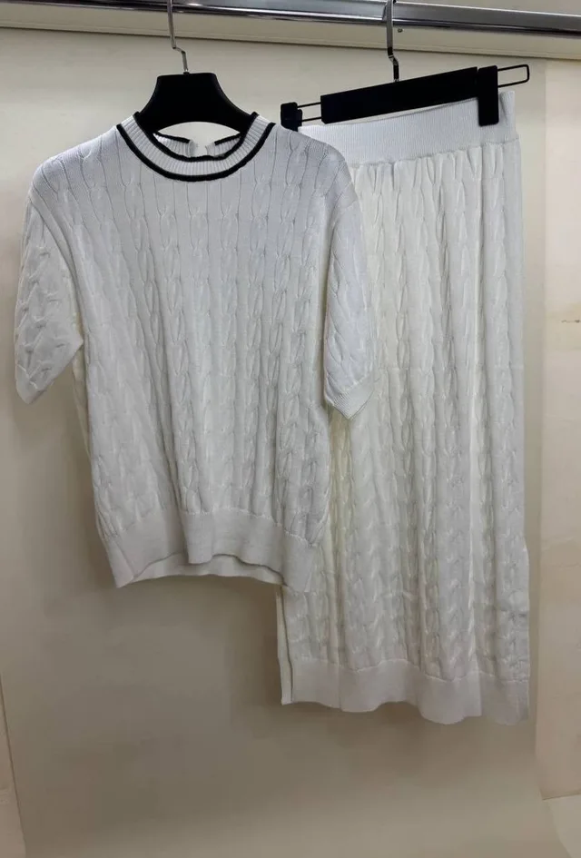 Костюм Brunello Cucinelli