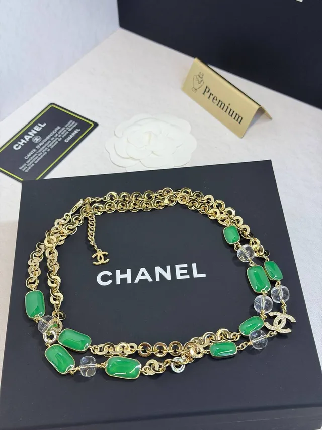 Колье Chanel