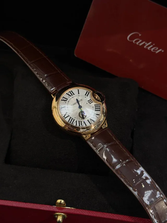 Часы CARTIER