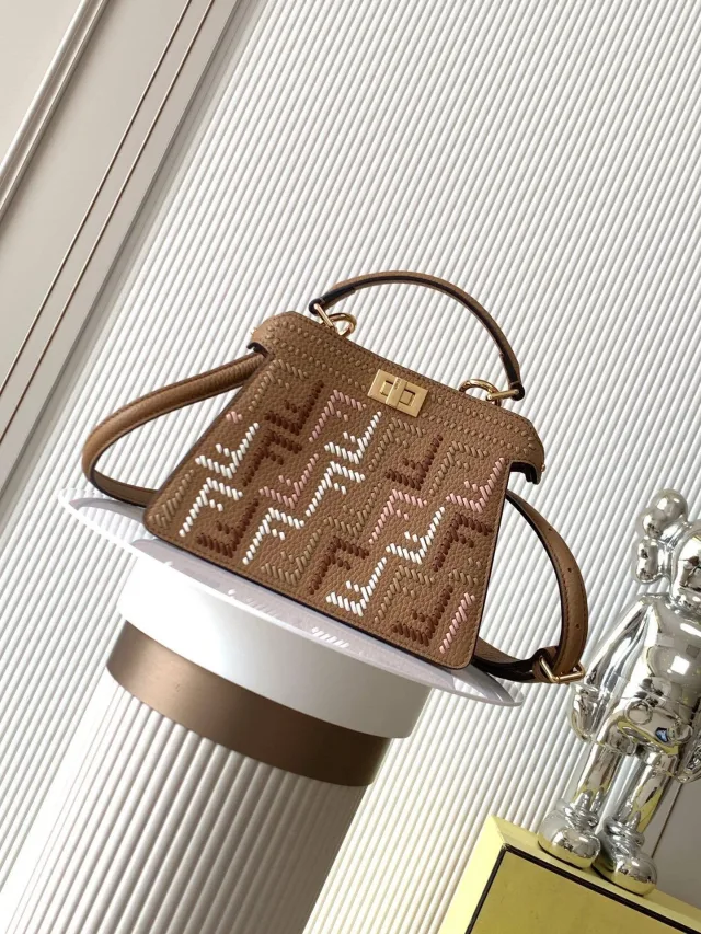 Сумка Fendi