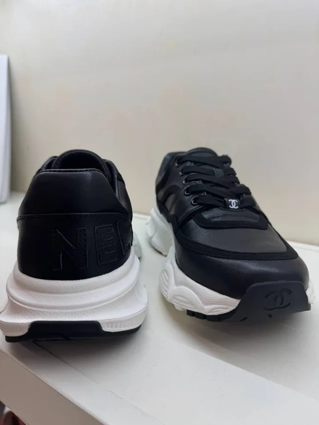 Кроссовки Chanel