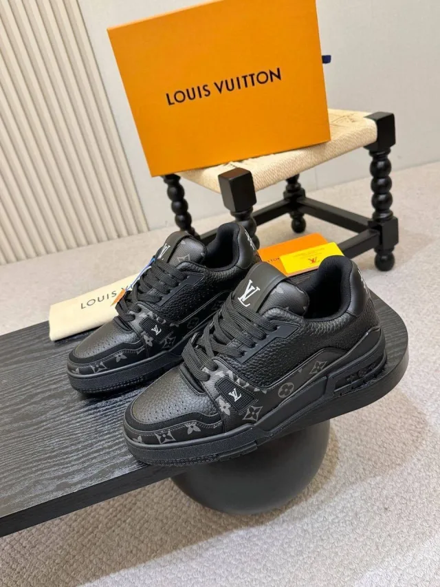 Обувь от Louis Vuitton