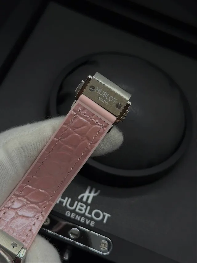 Часы HUBLOT