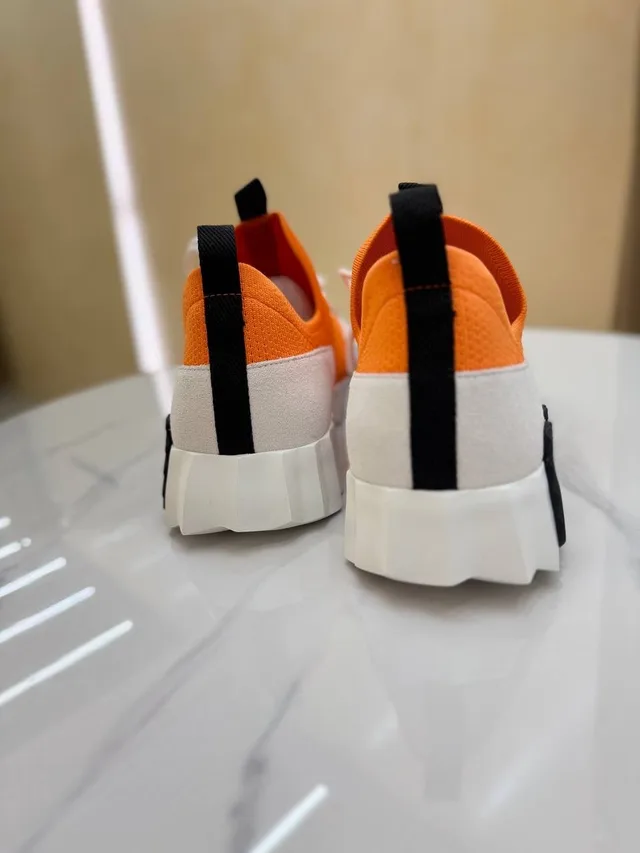 Кроссовки Hermes