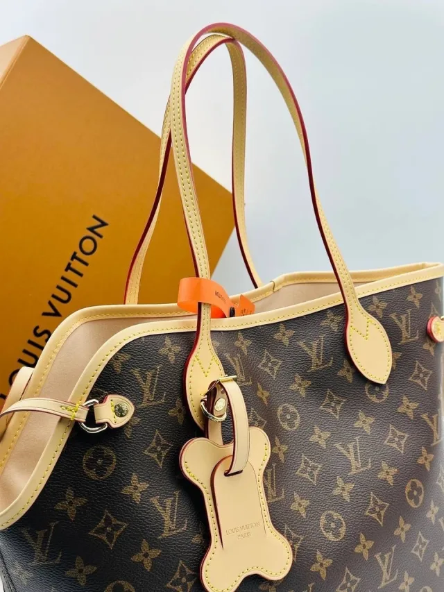 Сумка Louis Vuitton для переноса животных
