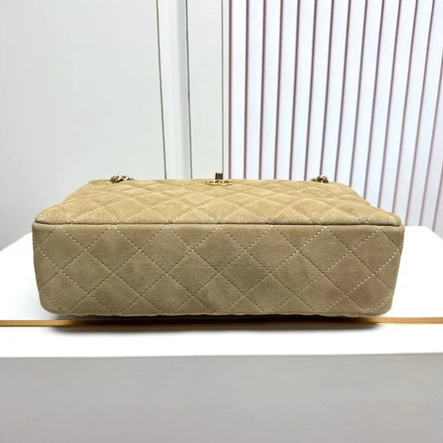 Сумка Chanel из замши