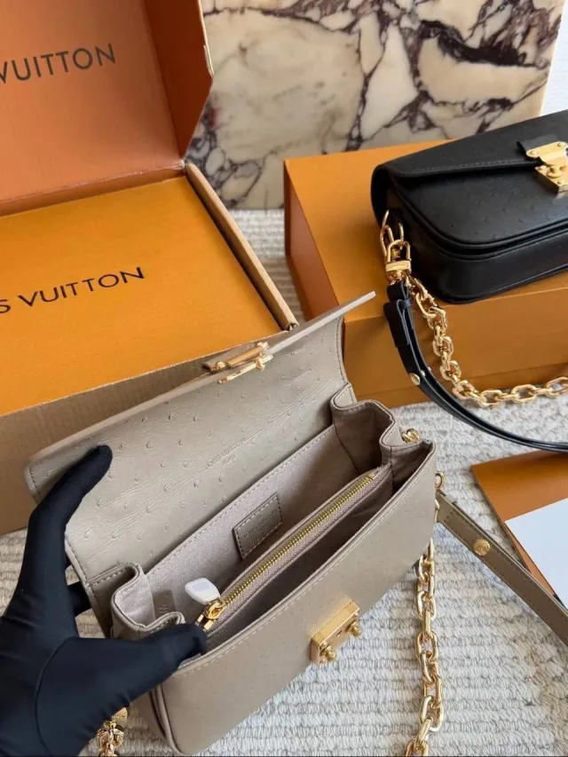Сумка Louis Vuitton