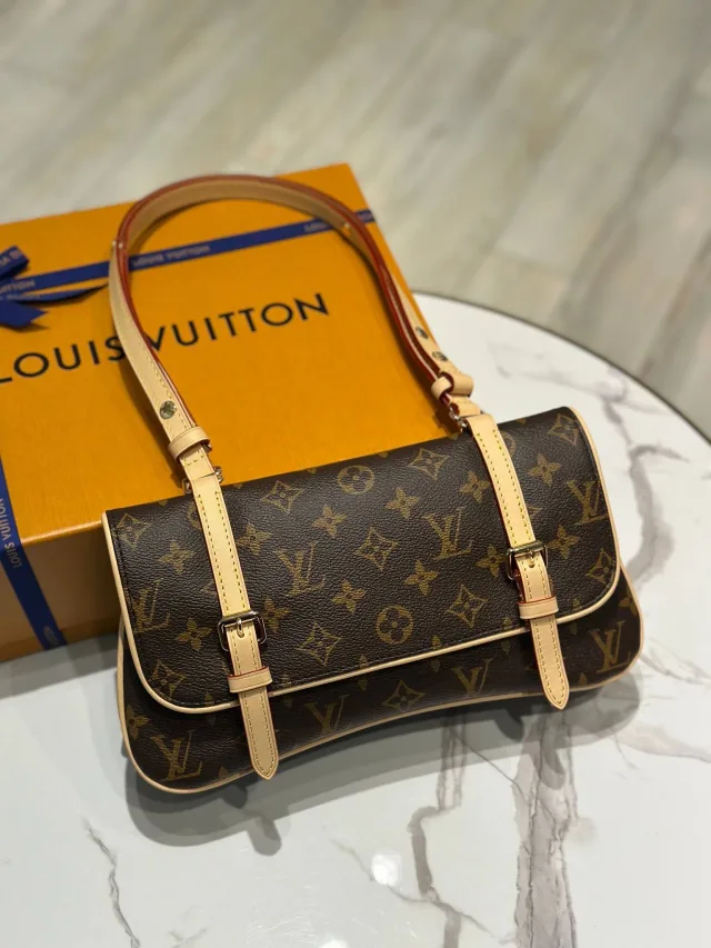 Сумка Louis Vuitton Marelle