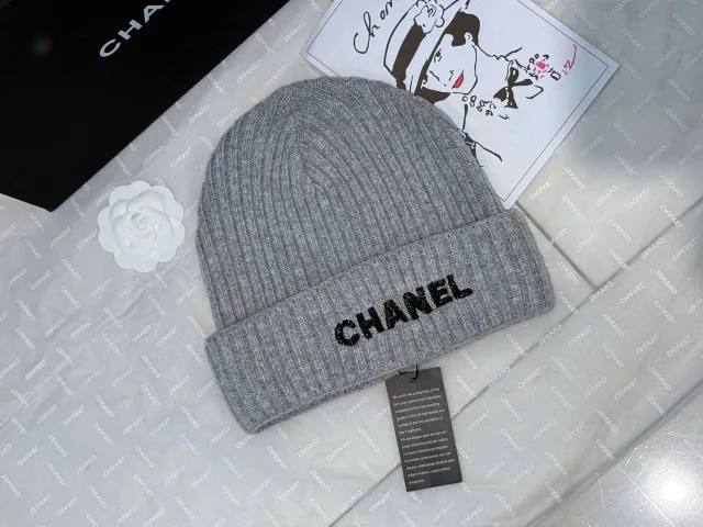 Зимняя Шапка Chanel