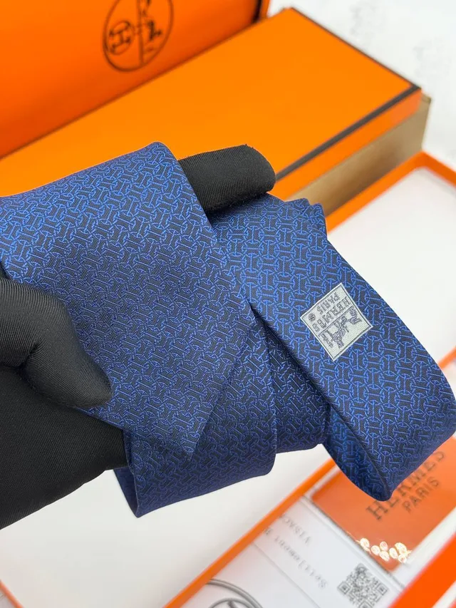 Галстук Hermes