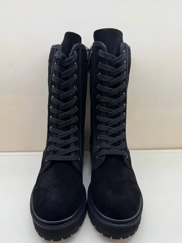 Ботинки Chanel