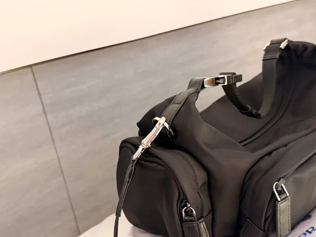 Сумка Prada