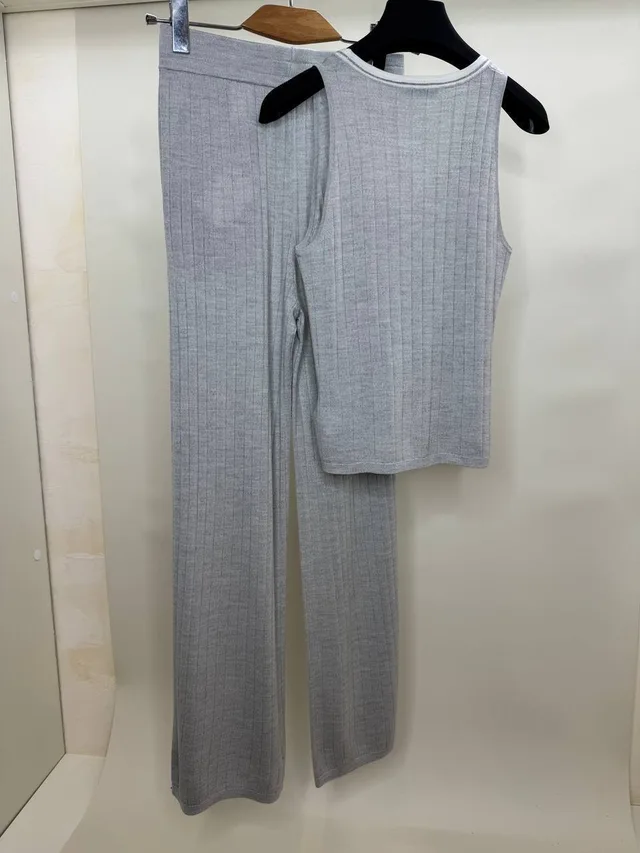 Костюм Brunello Cucinelli