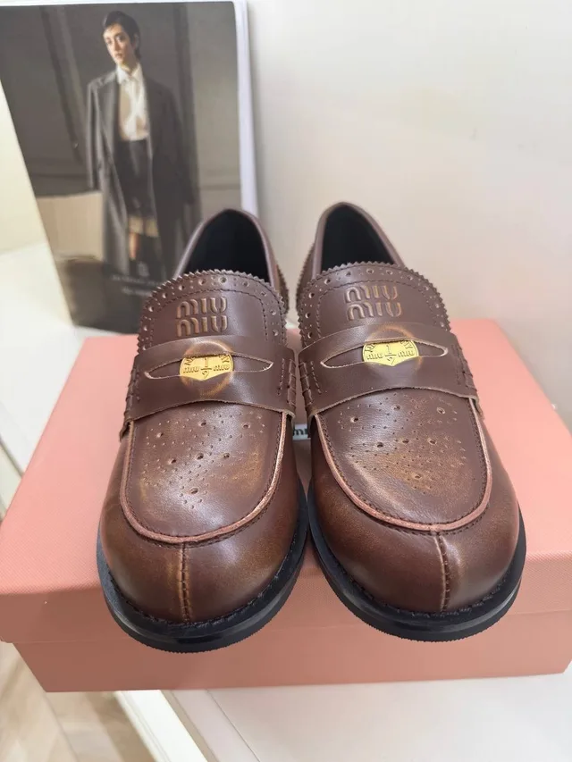 Лоферы Miu Miu