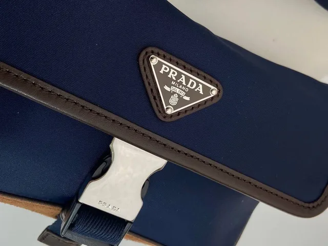 Сумка Prada
