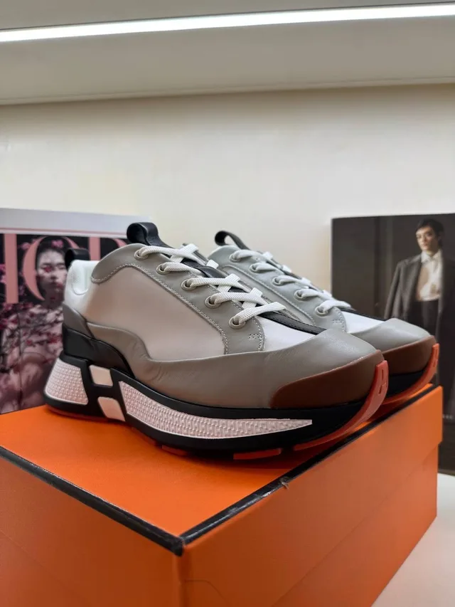 Кроссовки Hermes