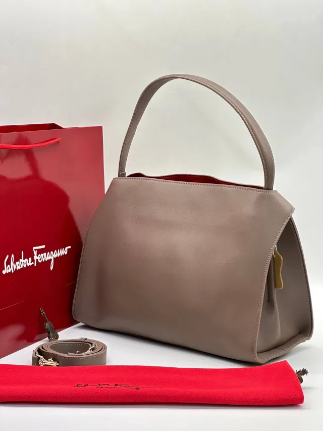 Сумка Salvatore Ferragamo