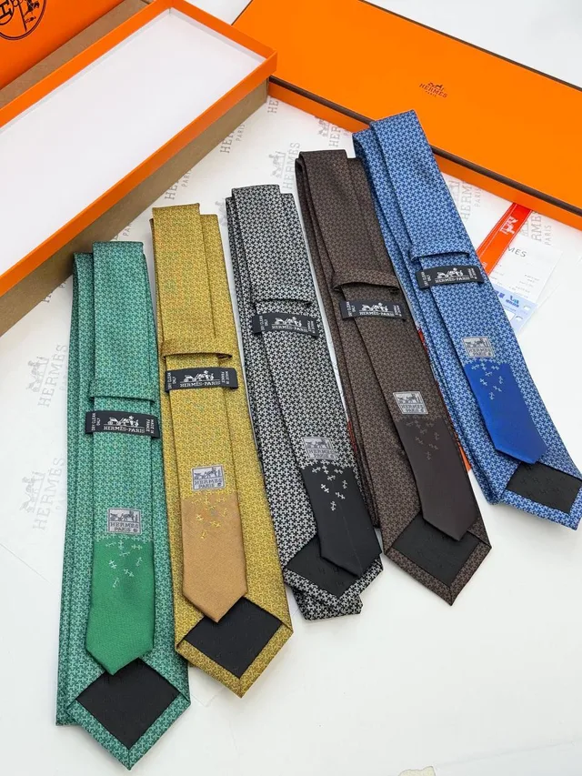 Галстук Hermes