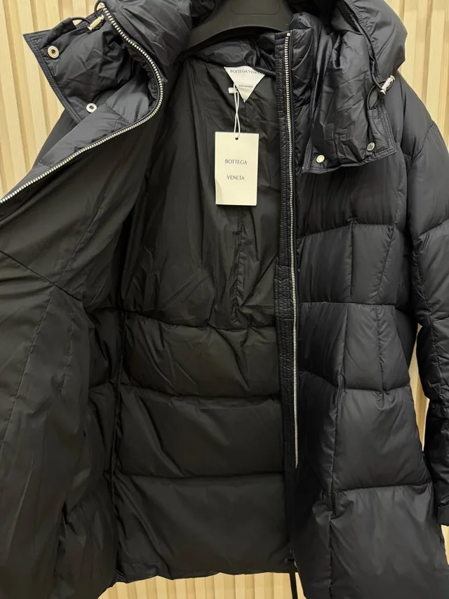 Пуховик Bottega Veneta