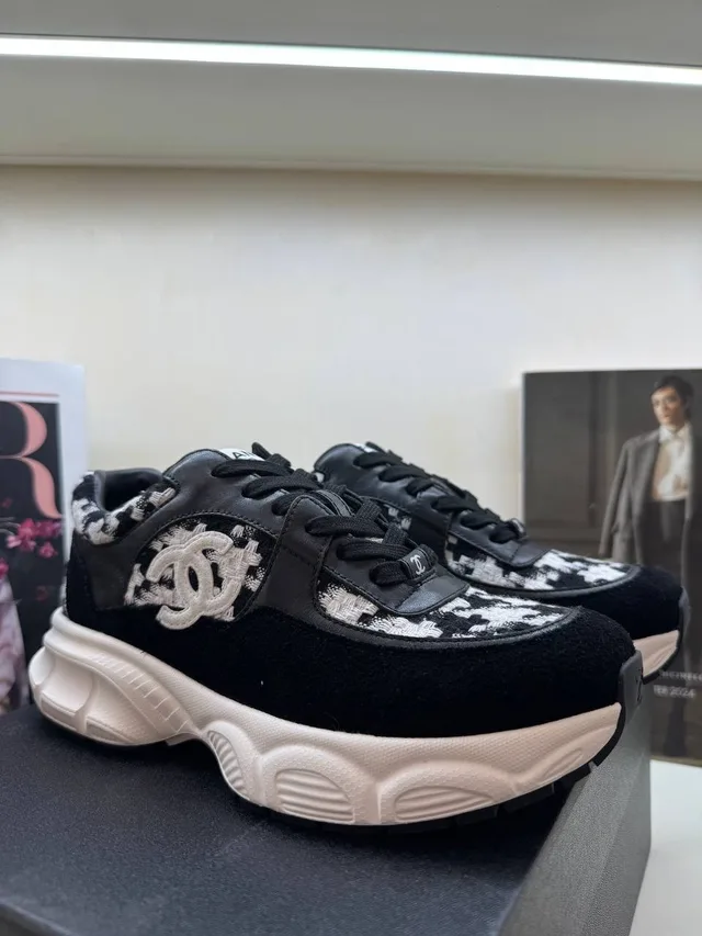 Кроссовки Chanel