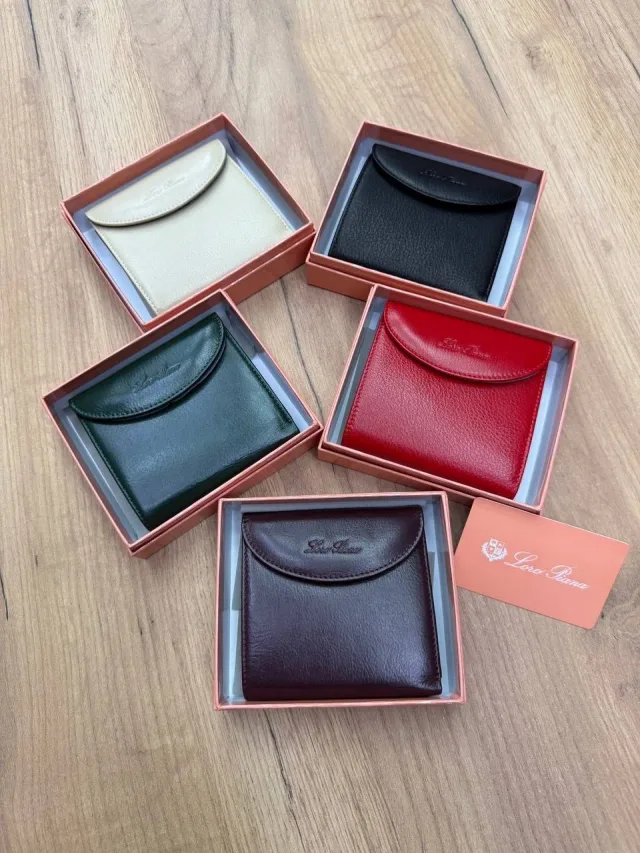 Кошельки Loro Piana