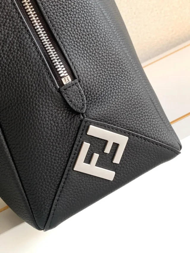 Сумка Fendi