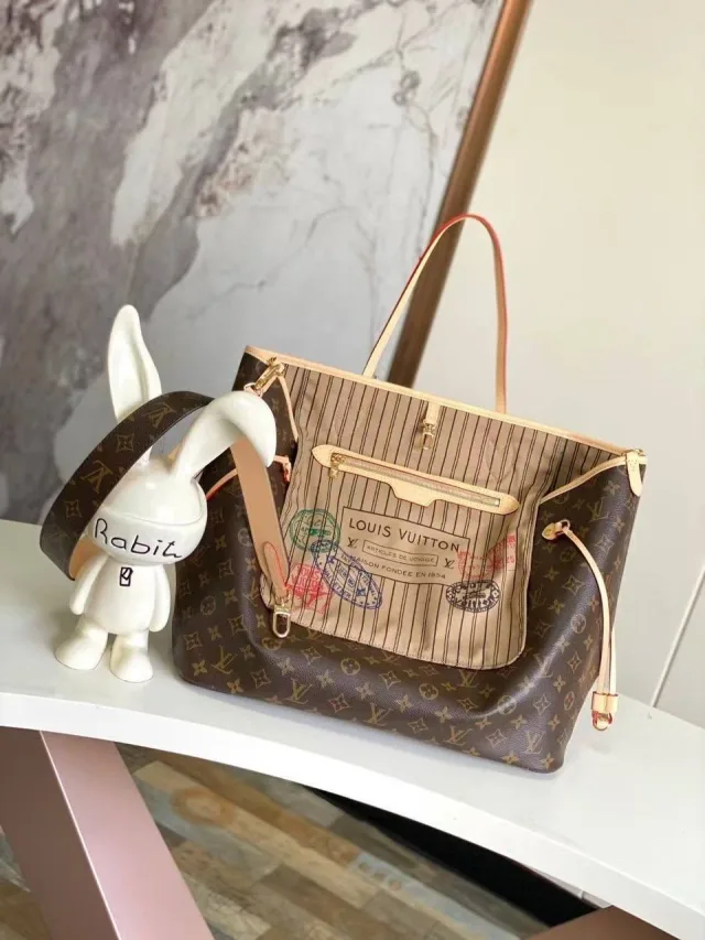 Сумка Louis Vuitton