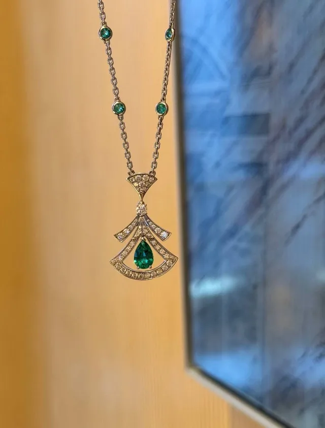 Ожерелье Bvlgari