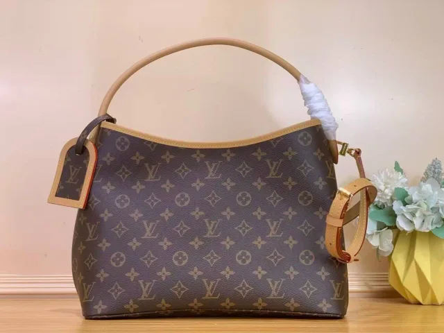 Сумка Louis Vuitton