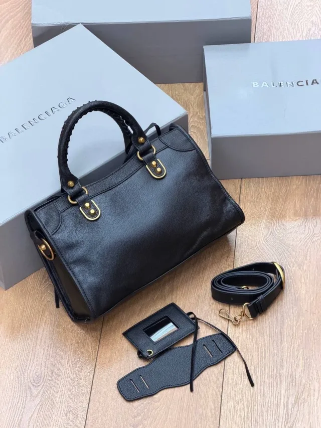 Сумка Balenciaga