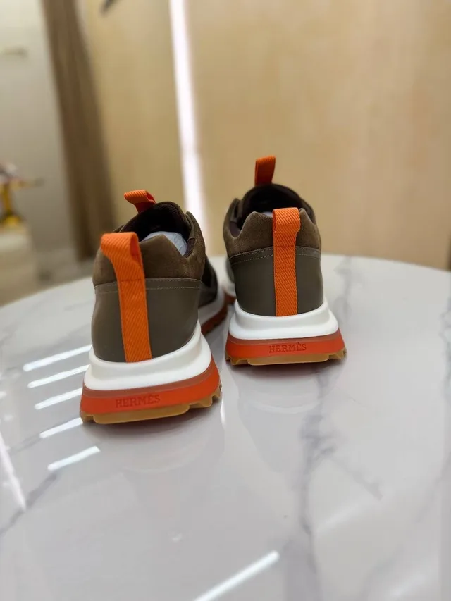 Кроссовки Hermes