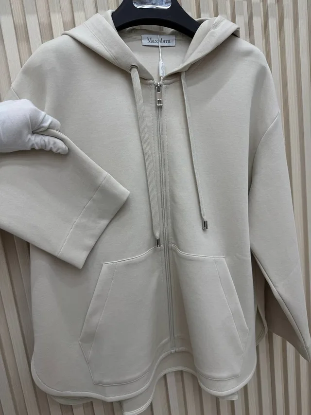 Костюм MaxMara