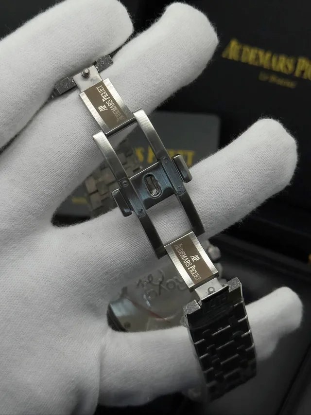 Часы Audemars Piguet