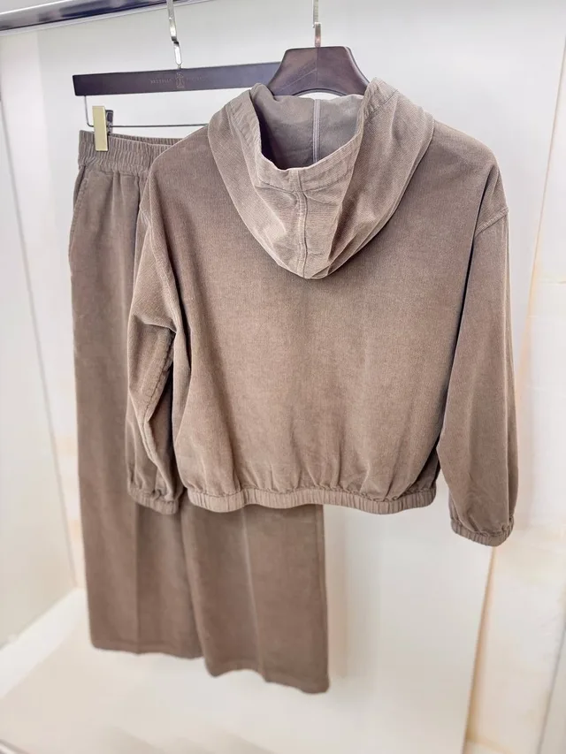 Костюм велюровый Brunello Cucinelli