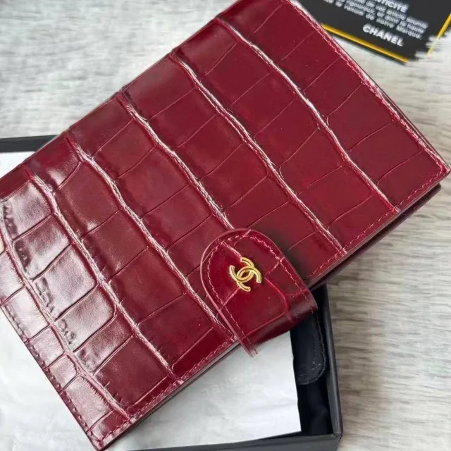 Обложка на Паспорт Chanel