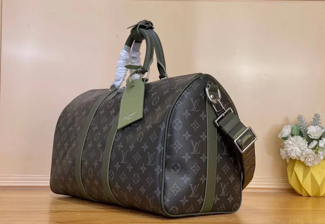 Дорожная Louis Vuitton
