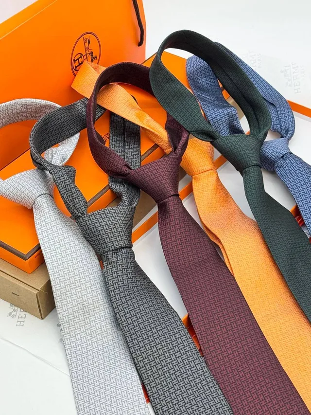 Галстук Hermes