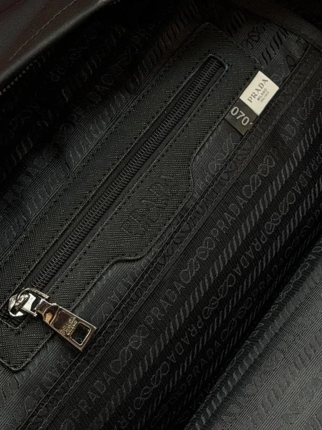 Рюкзак от Prada