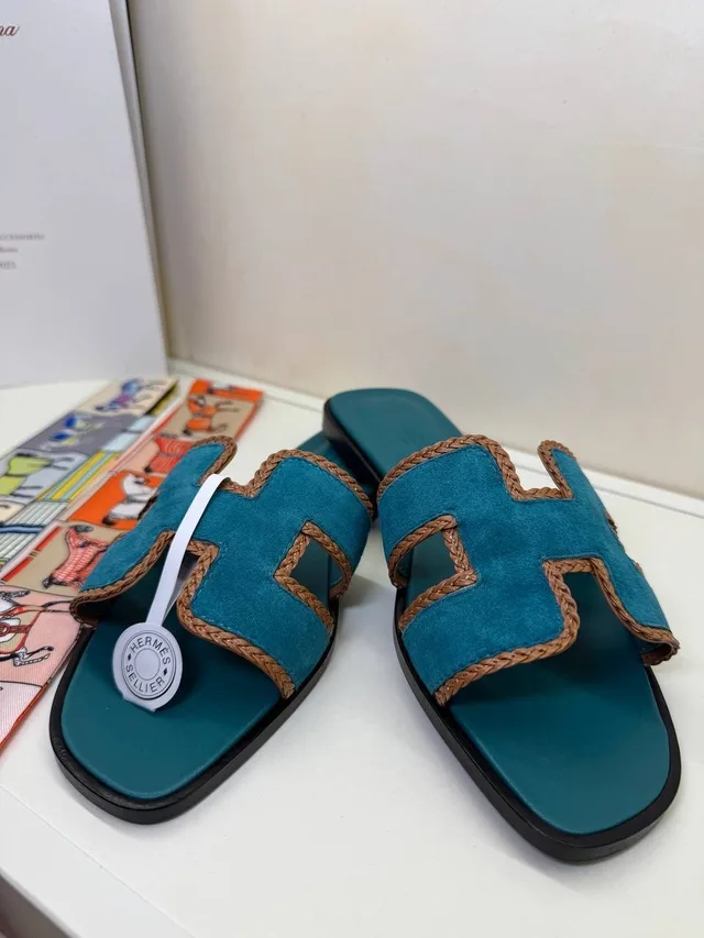 Шлепанцы Hermes